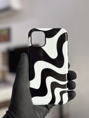 Modern Abstract Wave Phone Case for iPhone 11 - High-Contrast Design